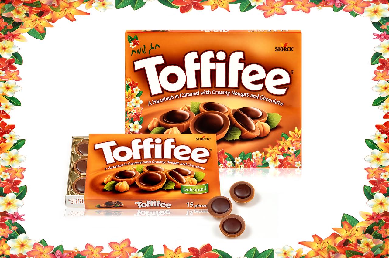Тоффифи цена. Тоффи фит конфеты. Toffifee конфеты шоколадные 125г. Toffifee 15 конфет. Toffifee логотип.