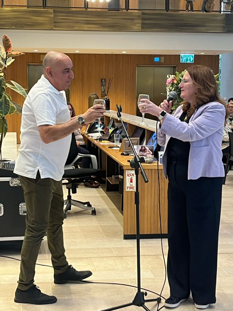 תמונה ללא תיאור